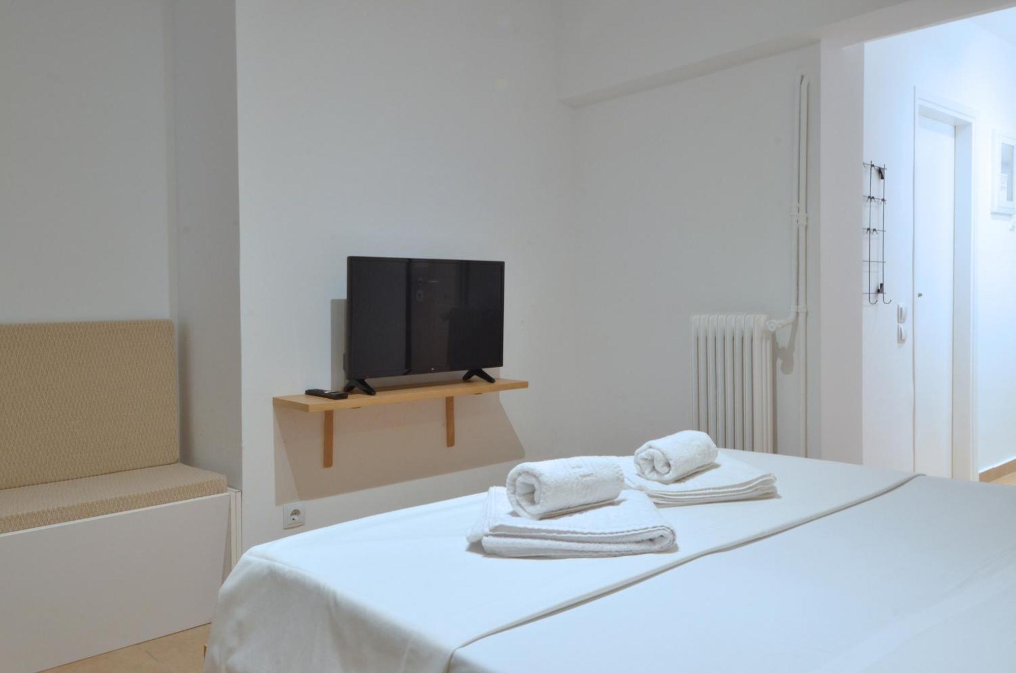 Acropolis, A Nice And Minimal Apartment أثينا المظهر الخارجي الصورة