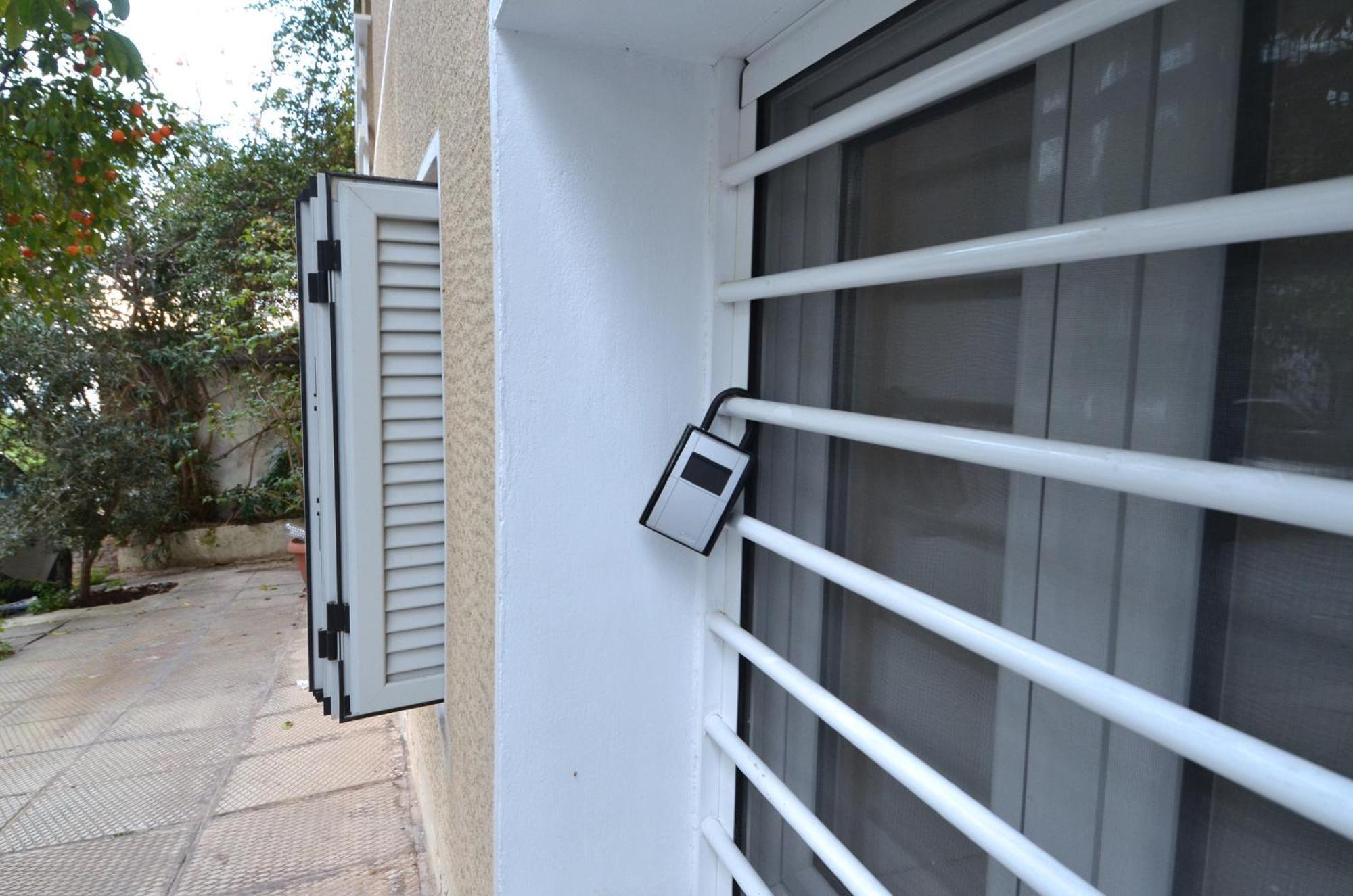 Acropolis, A Nice And Minimal Apartment أثينا المظهر الخارجي الصورة