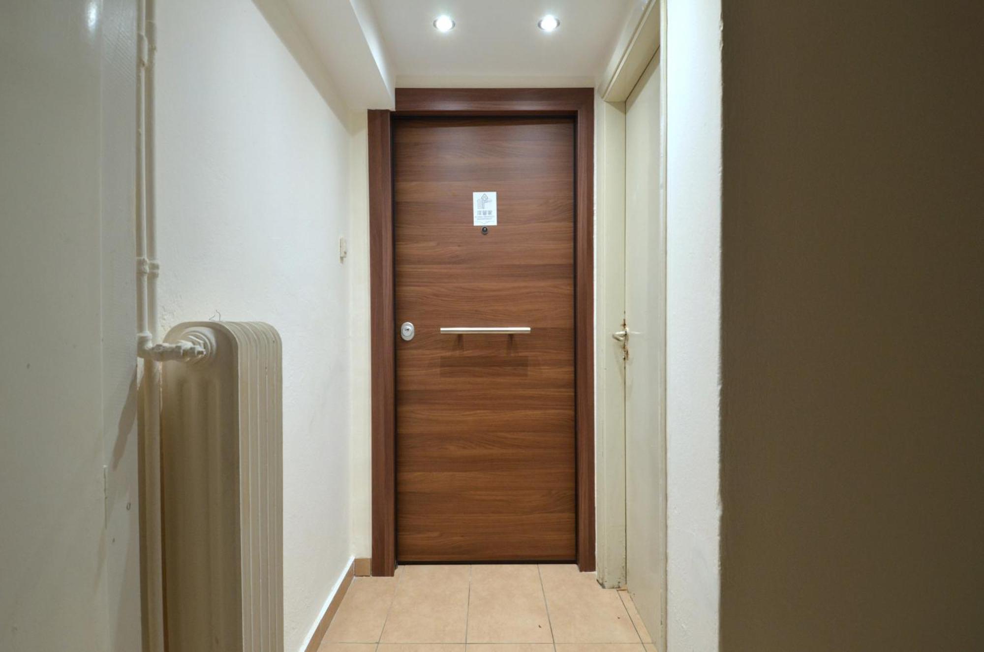 Acropolis, A Nice And Minimal Apartment أثينا المظهر الخارجي الصورة